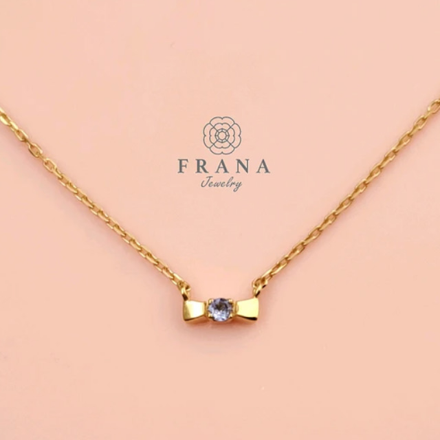 誕生石が選べる小さなリボンのネックレス